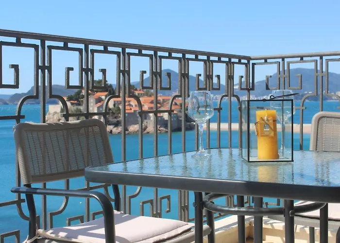 Sveti Stefan Beach Apartment